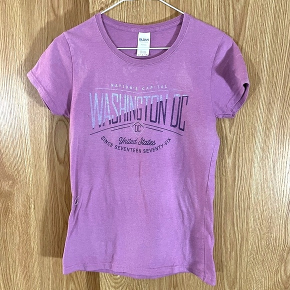 Gildan Tops - ‘Washington D.C.’ Rose Pink Crew Tee Top